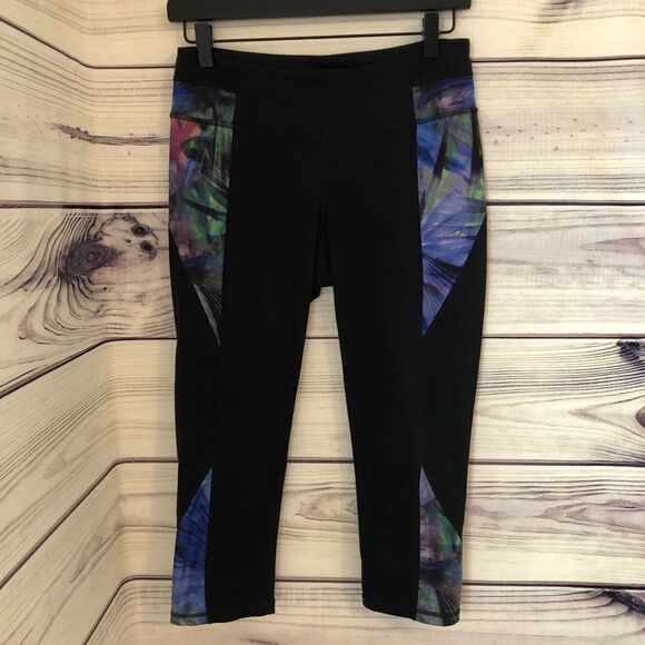 Athleta Black Floral Colorblock Capri Leggings Small - Picture 1 of 7